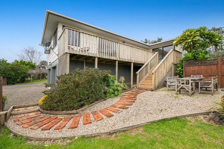 Photo of property in 5 Onewhero Road, Kaukapakapa, Warkworth, 0984