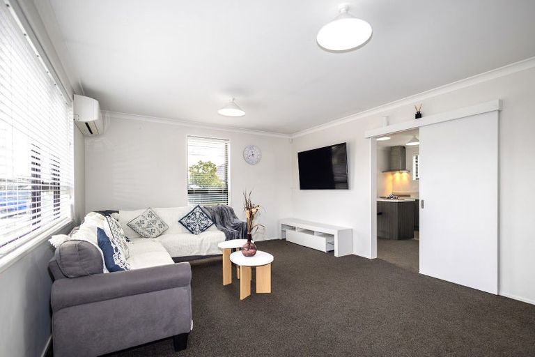 Photo of property in 1/164 Edgeware Road, Edgeware, Christchurch, 8013