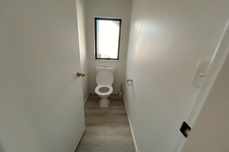 Photo of property in 18 Percy Road, Papamoa Beach, Papamoa, 3118