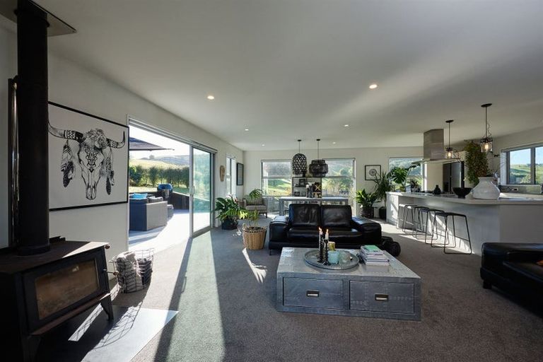 Photo of property in 16 Swyncombe Place, Kaikoura Flat, Kaikoura, 7371