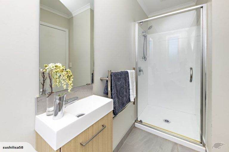 Photo of property in 58 Arrowsmith Drive, Flat Bush, Auckland, 2019