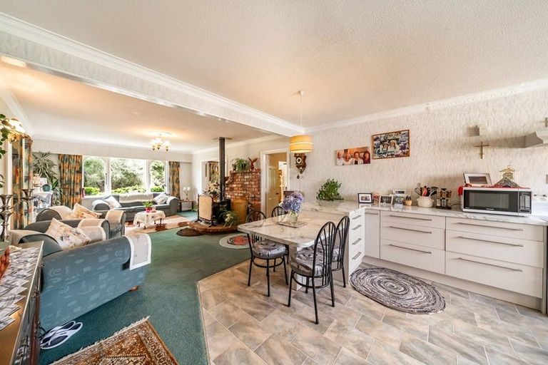 Photo of property in 1458b State Highway 2, Kaitoke, Upper Hutt, 5018