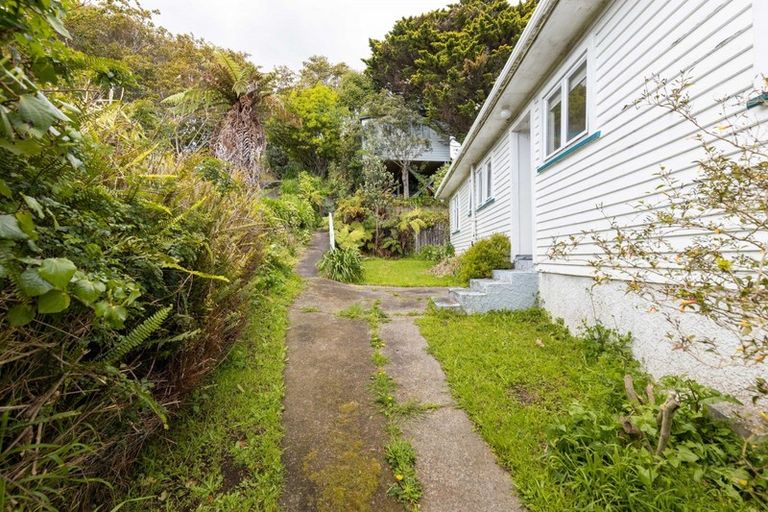 Photo of property in 86 South Road, Blagdon, New Plymouth, 4310