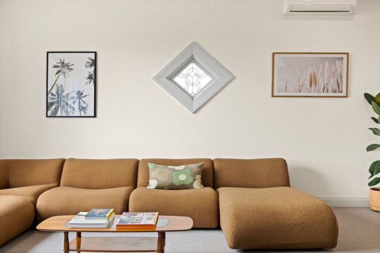 Photo of property in 37 Skibo Street, Kew, Dunedin, 9012