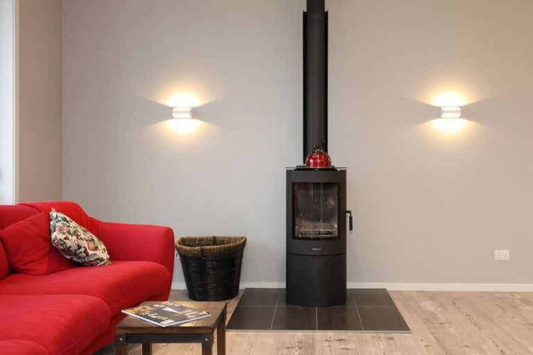 Photo of property in 169 Kimihia Road, Huntly, 3771