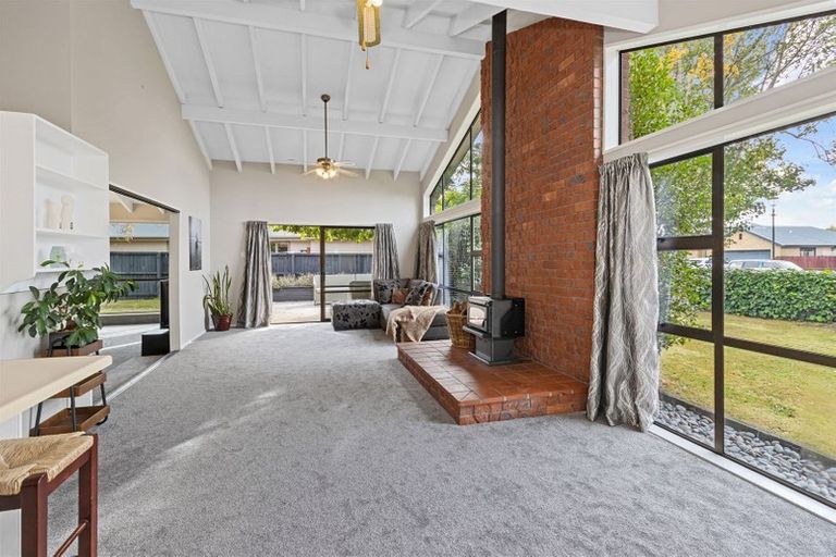 Photo of property in 21 Rushmore Drive, Belfast, Christchurch, 8051