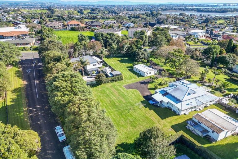 Photo of property in 3 Oceana Drive, Welcome Bay, Tauranga, 3175