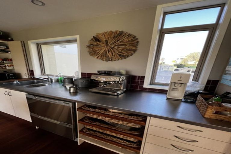 Photo of property in 186 Oceanbeach Road, Mount Maunganui, 3116