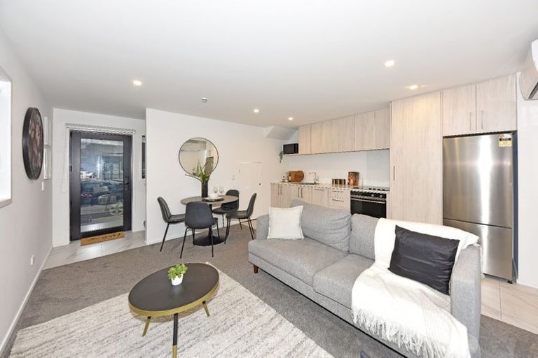 Photo of property in 2/9 Southwark Street, Christchurch Central, Christchurch, 8011