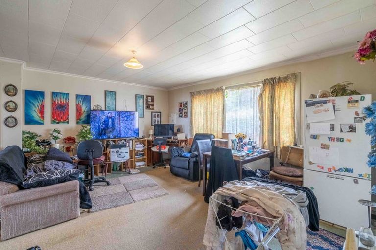 Photo of property in 9a-b Howard Street, Gore, 9710