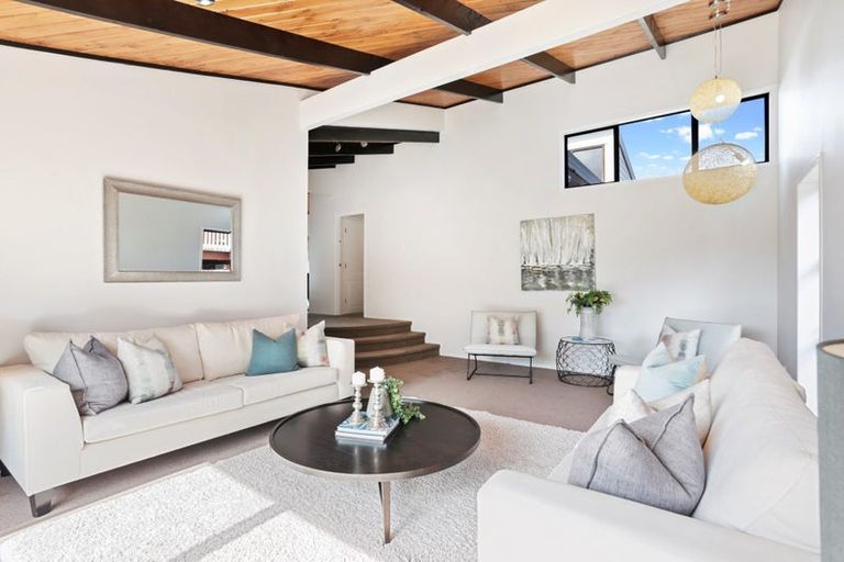 Photo of property in 9 Sturm Avenue, Massey, Auckland, 0614