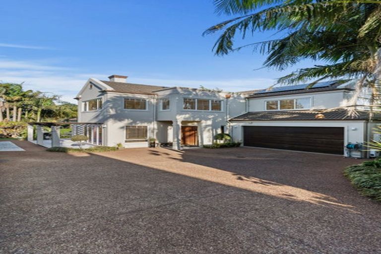 Photo of property in 205a Hurstmere Road, Takapuna, Auckland, 0622