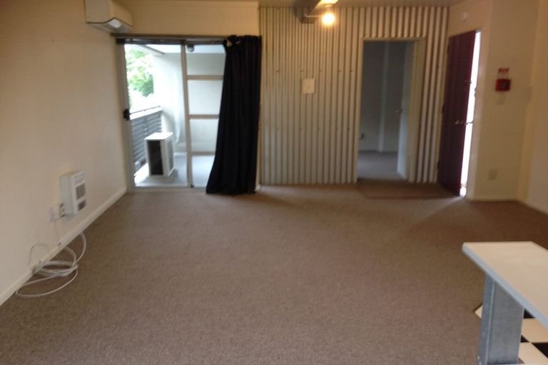 Photo of property in 2/71 Springfield Road, St Albans, Christchurch, 8014