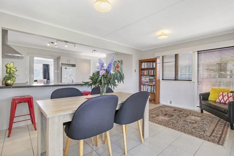Photo of property in 1/29 Hill Crescent, Papakura, 2110