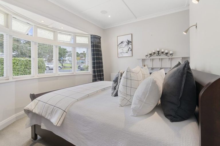 Photo of property in 31 Glen Road, Mornington, Dunedin, 9011