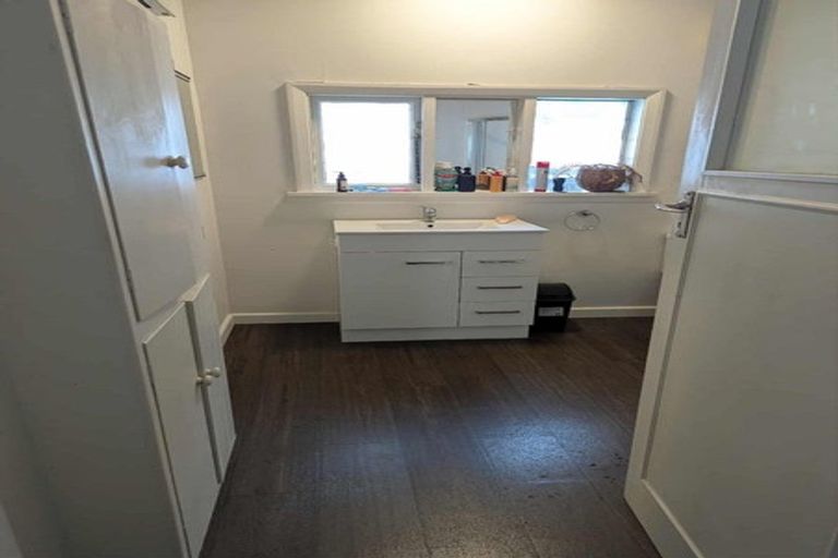 Photo of property in 10 Idris Road, Fendalton, Christchurch, 8052