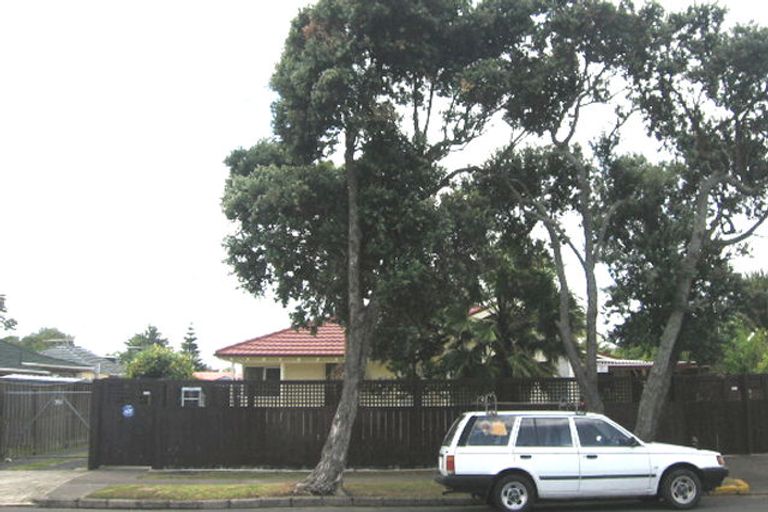 Photo of property in 6 Albert Street, Otahuhu, Auckland, 1062