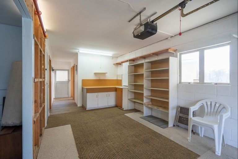 Photo of property in 67 Queens Road, Waikanae Beach, Waikanae, 5036