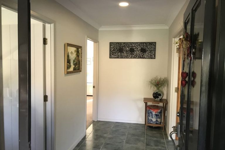 Photo of property in 23 Drumquin Rise, Dannemora, Auckland, 2016