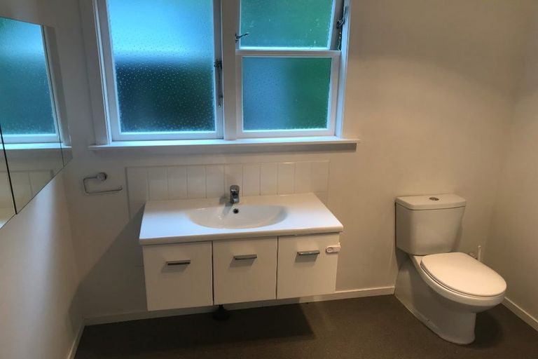 Photo of property in 320 Ohiro Road, Brooklyn, Wellington, 6021