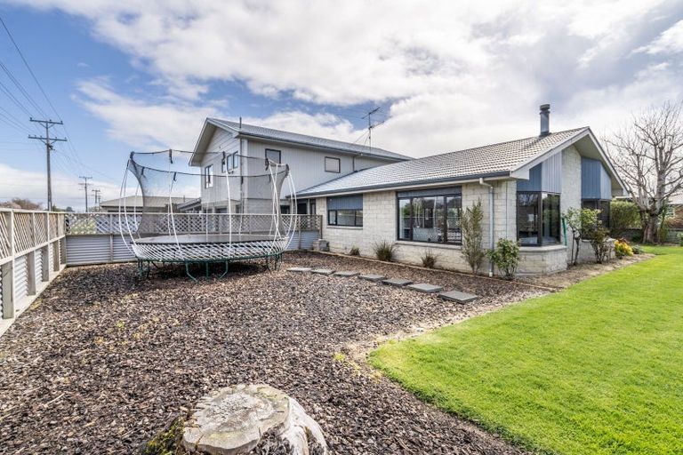 Photo of property in 226 Park Street, Winton, 9720