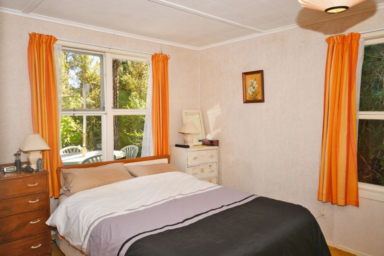 Photo of property in 492 Leigh Road, Whangateau, Warkworth, 0985