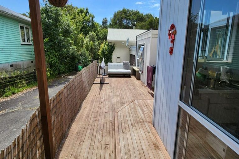 Photo of property in 1/117 Seaview Road, Westown, New Plymouth, 4310