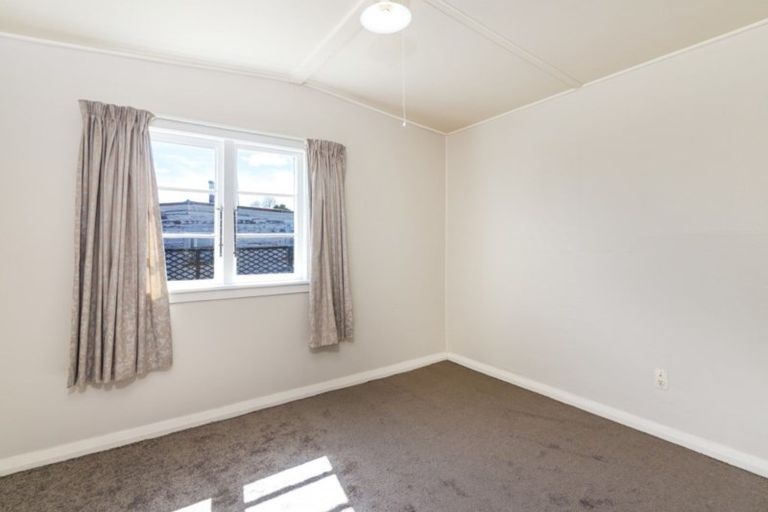 Photo of property in 5 Kauri Street, Mangakino, 3421