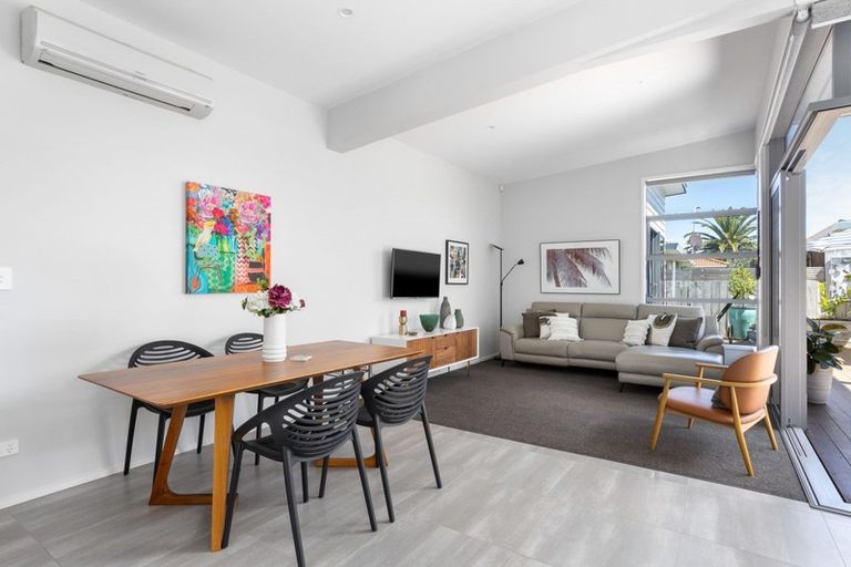 Photo of property in 14 Hugo Way, Papamoa Beach, Papamoa, 3118