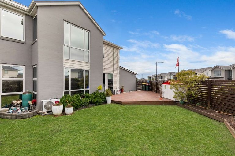 Photo of property in 50 Kauri Heart Avenue, Takanini, 2112