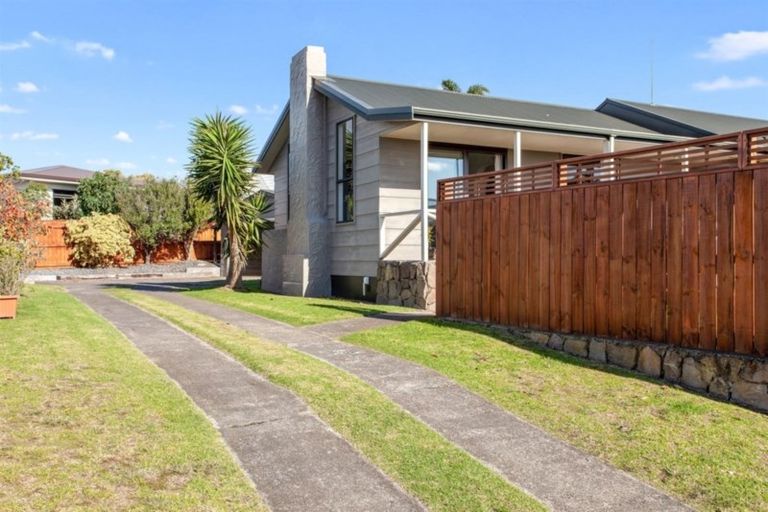 Photo of property in 12 Landscape Road, Coastlands, Whakatane, 3120