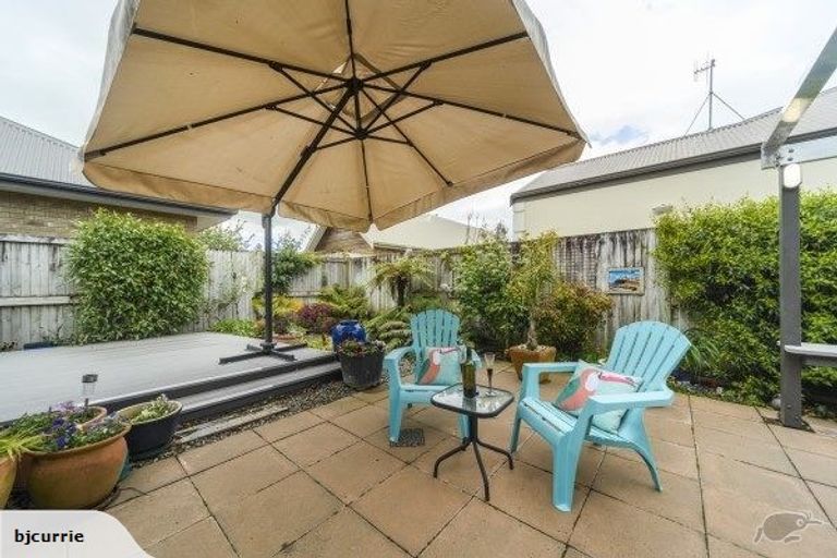 Photo of property in 45 Fitchett Street, Palmerston North, 4410