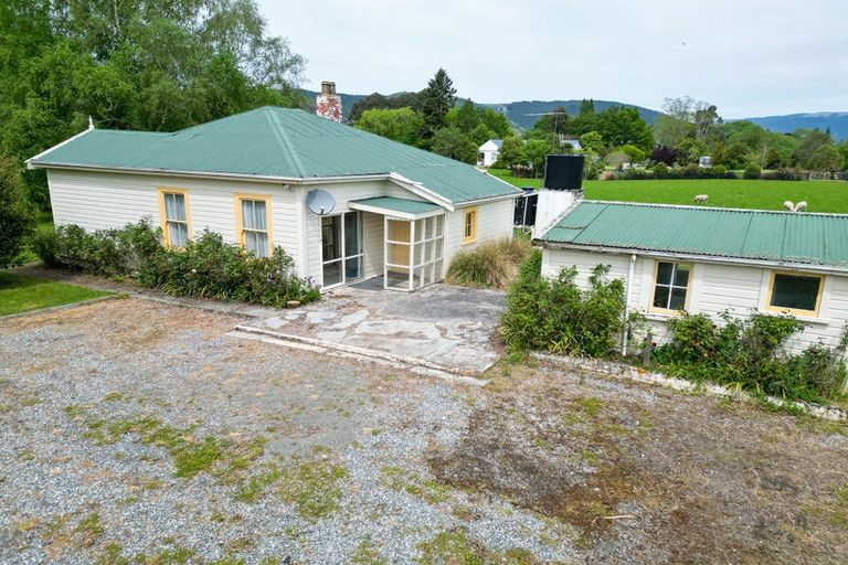 Photo of property in 12 Weardale Street, Beaumont, Lawrence, 9591