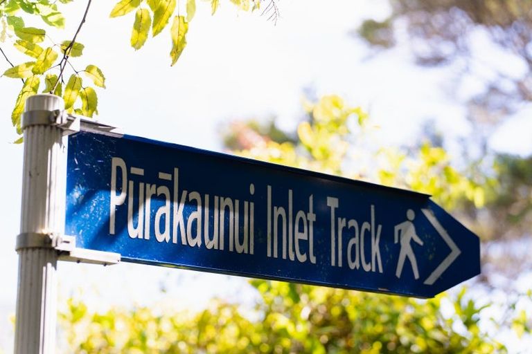 Photo of property in 50 Bay Road, Purakaunui, Port Chalmers, 9081