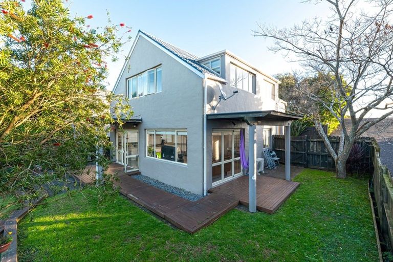 Photo of property in 473 Don Buck Road, Massey, Auckland, 0614