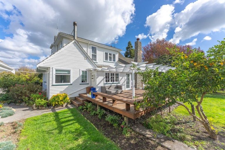 Photo of property in 78 Rahui Road, Otaki, 5512