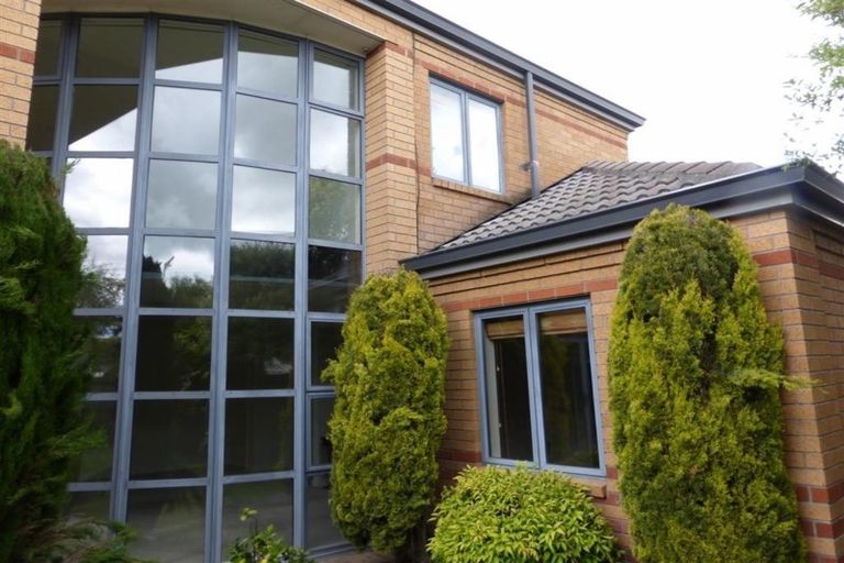 Photo of property in 382a Memorial Avenue, Burnside, Christchurch, 8053