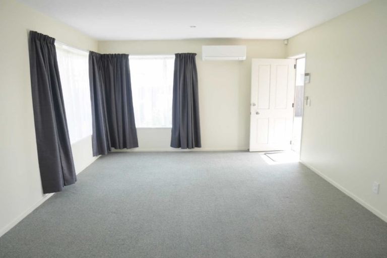 Photo of property in 3/44a Division Street, Riccarton, Christchurch, 8041