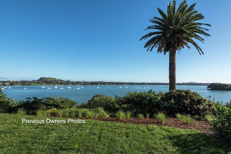 Photo of property in 2/89 Fisher Parade, Sunnyhills, Auckland, 2010