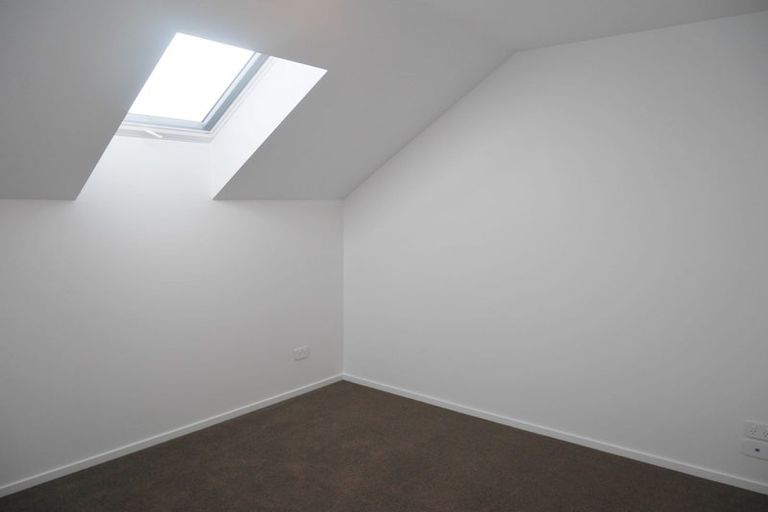 Photo of property in 3/23 Hills Road, Edgeware, Christchurch, 8013