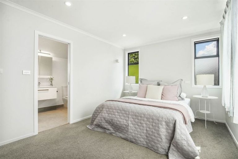 Photo of property in 18 Sheridan Street, Silverdale, Hamilton, 3216