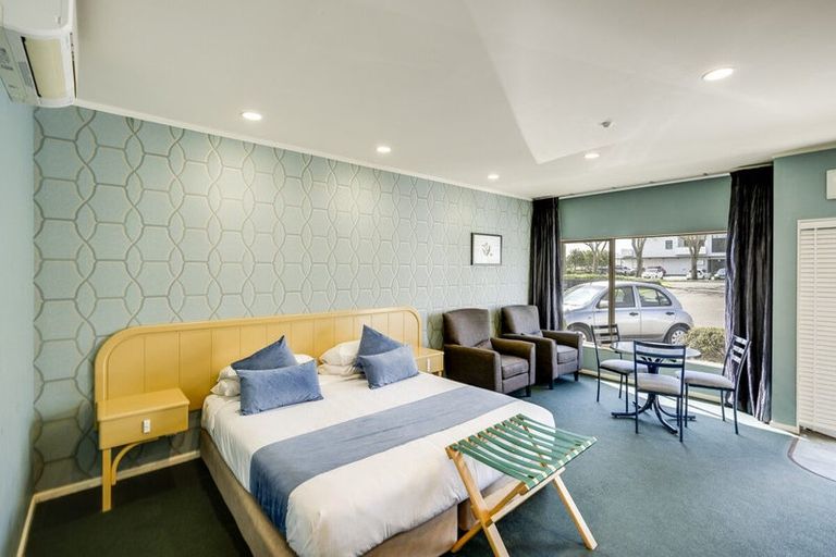 Photo of property in 1/3 Lantern Lane, Halswell, Christchurch, 8025