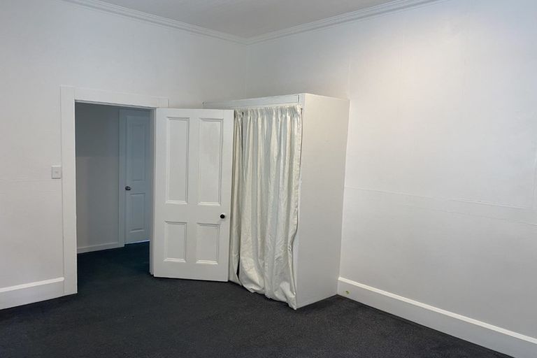 Photo of property in 165 Shakespeare Road, Bluff Hill, Napier, 4110