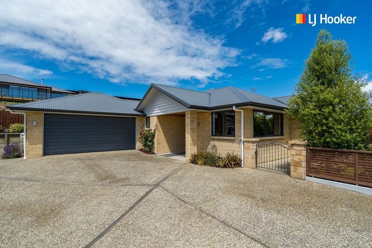 Photo of property in 14 Irwin Logan Drive, Mosgiel, 9024