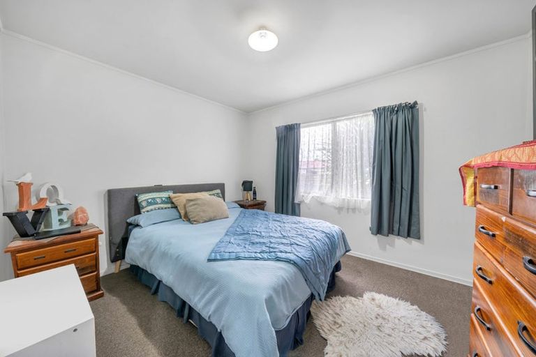 Photo of property in 1/16 Wilson Place, Papakura, 2110