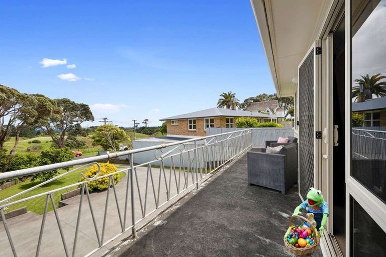 Photo of property in 410 South Road, Omata, New Plymouth, 4374