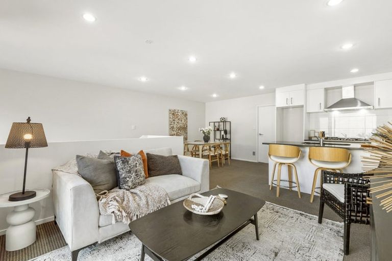 Photo of property in 37/5 Perekia Street, Albany, Auckland, 0632