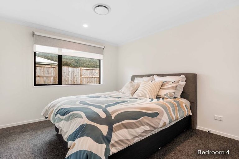 Photo of property in 19 Lloyd Crescent, Pukehangi, Rotorua, 3015