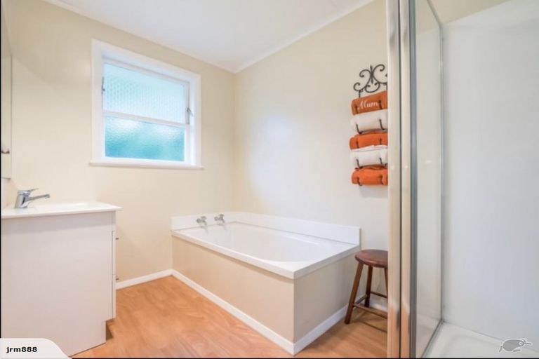 Photo of property in 14 Flavia Grove, Clouston Park, Upper Hutt, 5018