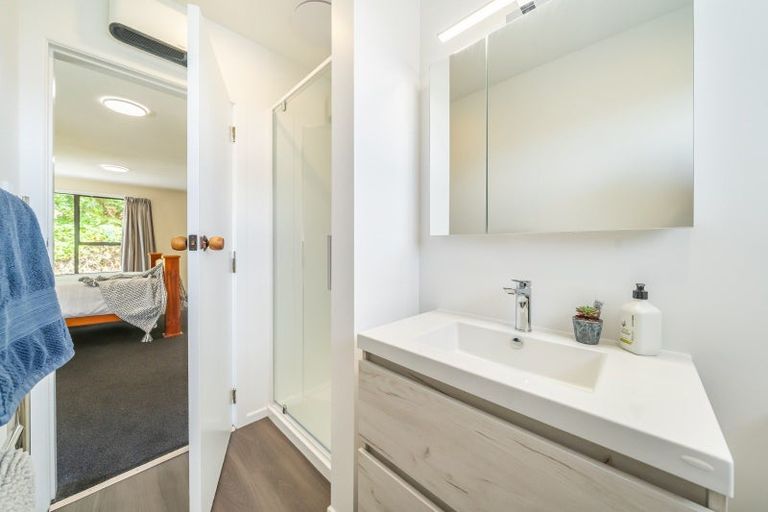 Photo of property in 4 Davis Crescent, Elderslea, Upper Hutt, 5018